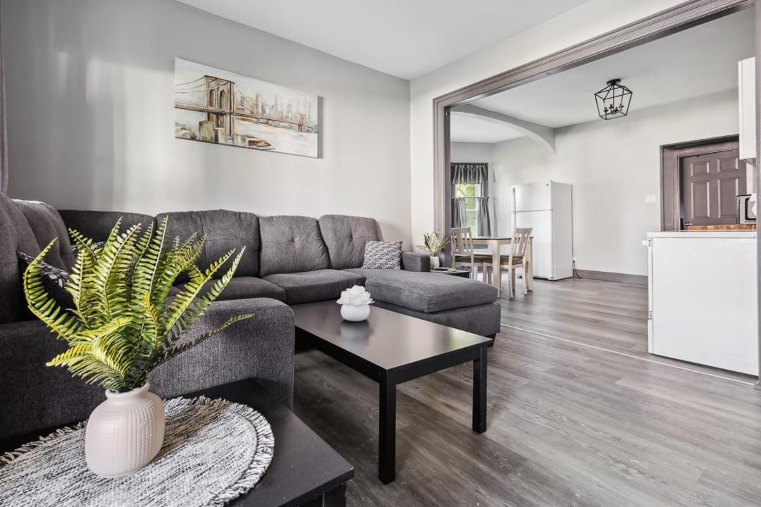 Spacious 6Br 2Ba Minutes For The Falls & Casino Niagara Falls Ngoại thất bức ảnh