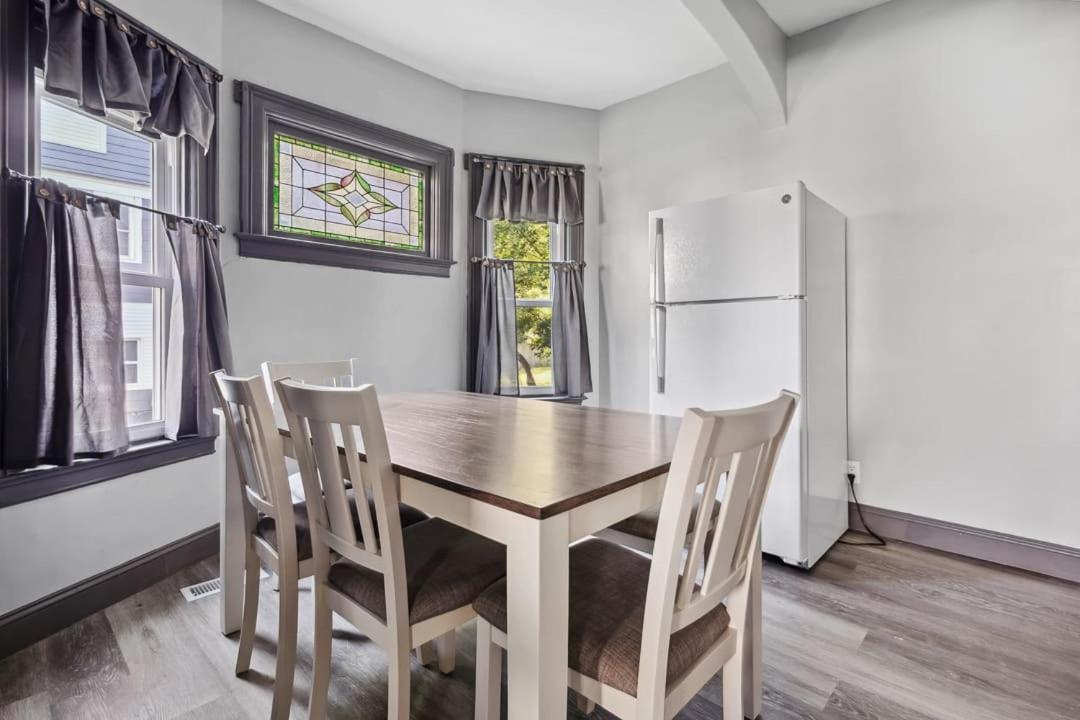 Spacious 6Br 2Ba Minutes For The Falls & Casino Niagara Falls Ngoại thất bức ảnh